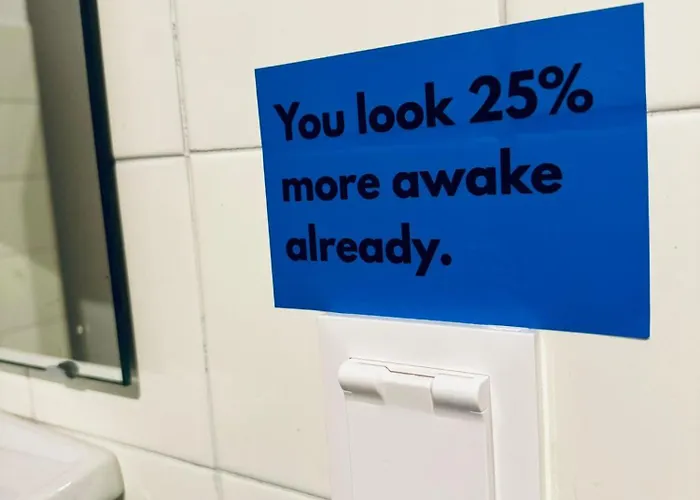 Numbr25 - Self Service & Budget Мотель Грац