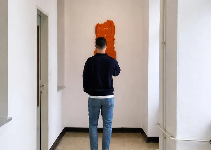 Numbr25 - Self Service & Budget Мотель *