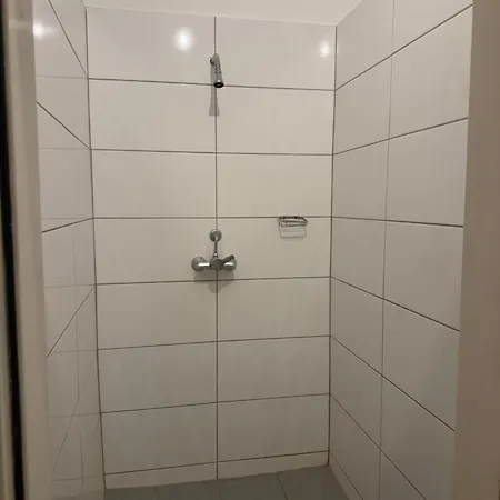 Numbr25 - Self Service & Budget Motel Graz