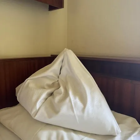 Numbr25 - Self Service & Budget