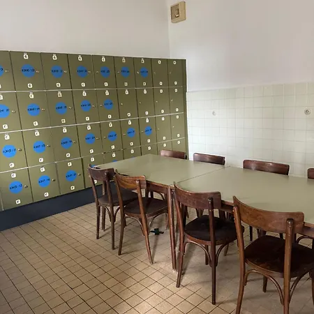 Numbr25 - Self Service & Budget 汽车旅馆 *