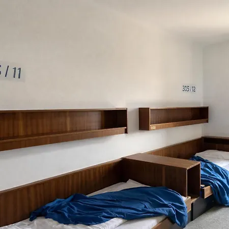 Numbr25 - Self Service & Budget * Graz