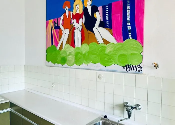 Numbr25 - Self Service & Budget *