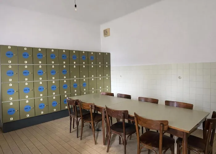 Numbr25 - Self Service & Budget * Graz